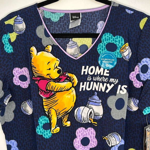Disney Winnie The Pooh NWT Women's Home Is Where My Hunny Is Scrub Top Sz Medium - Picture 1 of 10